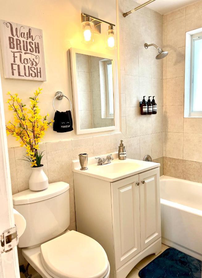 מיאמי Enchanting Cozy Apartment 10 Min Away From Airport, Calle 8, Brickell, Coral Gables, The Beach And More! מראה חיצוני תמונה