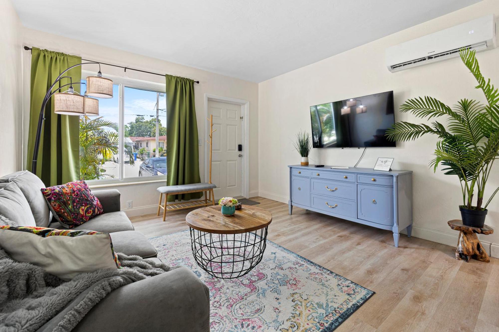 מיאמי Enchanting Cozy Apartment 10 Min Away From Airport, Calle 8, Brickell, Coral Gables, The Beach And More! מראה חיצוני תמונה